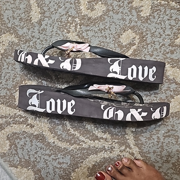 Juicy Couture 8.5 - Picture 3 of 3